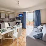 Apartamento Garden & Sea View - Free Access And Garage - Wifi