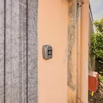 Garden & Sea View - Free Access And Garage - Wifi Apartamento Varazze