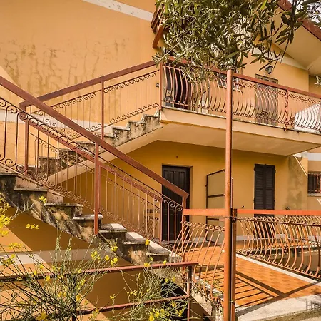 Garden & Sea View - Free Access And Garage - Wifi *
