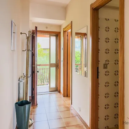 Garden & Sea View - Free Access And Garage - Wifi Apartment